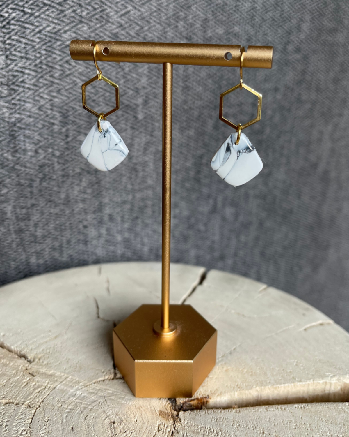 Small Marble drop with hexagon dangle